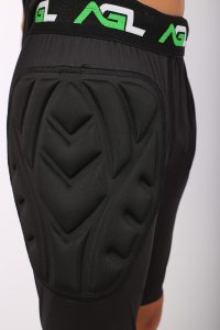 SOUS SHORT THERMIQUE AVEC PROTECTION ACADEMY